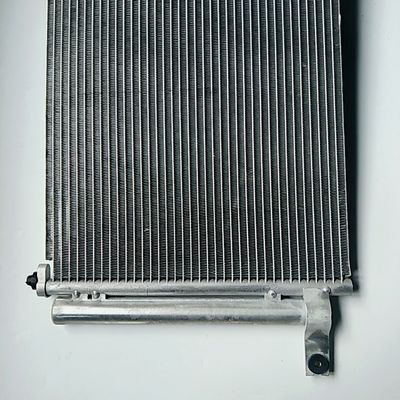 OE NO. 8105100U8510 Parts auto Condensatori per JAC Refine S3 e Heyue A30
