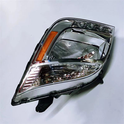 Saic Maxus V80 G10 T60 luce a LED lampadina 12V sinistra C00090521 per parti di auto