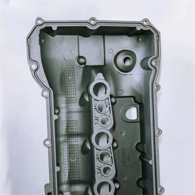 SAIC Maxus V80 G10 T60 Parti del motore Copertura della camera della valvola della testa del cilindro X190690 2.65KG