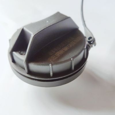 31010-v1390 Tappo del serbatoio del carburante in plastica con materiale in plastica resistente