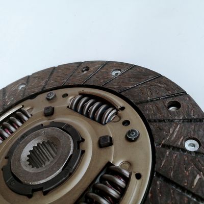 J3 4G13 Targa di pressione dell'imbracatore del motore OE NO. 16012/100u8010 per modello di auto