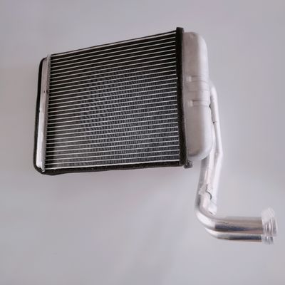 SAIC MAXUS Serbatoio idrico di riscaldamento anteriore V80 Ricambi auto OEM C00056177 Bianco per pick-up V80