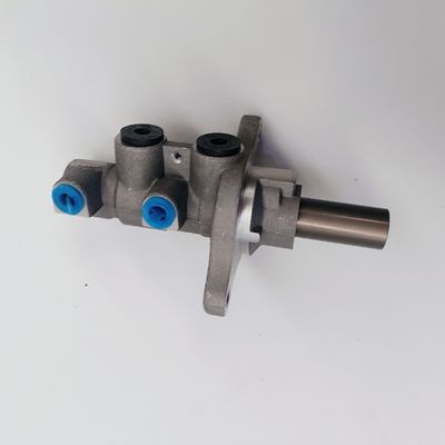 JAC S5 SUV 13.03-15.03 Numero di luci OE 3540100U1510 per il cilindro principale del freno raffinato