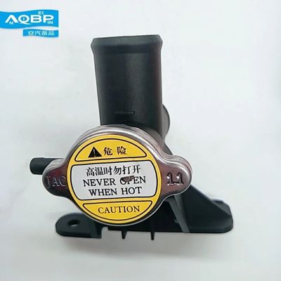 Fabbricazione auto JAC OE 1303120U1580 per rifinire S5 COOLANT Filling Assembly in plastica