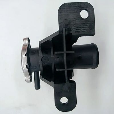 Fabbricazione auto JAC OE 1303120U1580 per rifinire S5 COOLANT Filling Assembly in plastica