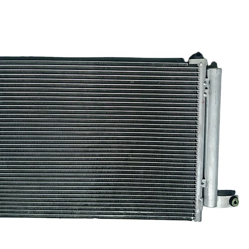 OE NO. 8105100U8510 Parts auto Condensatori per JAC Refine S3 e Heyue A30