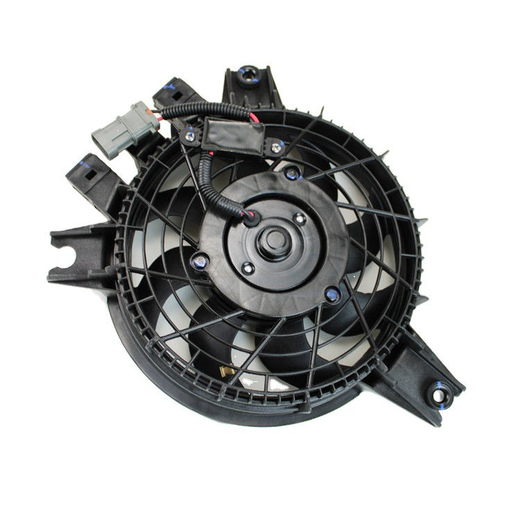 Aggiornate il sistema di raffreddamento della vostra auto in plastica con il ventilatore elettronico di raffreddamento a condensatore JAC T6